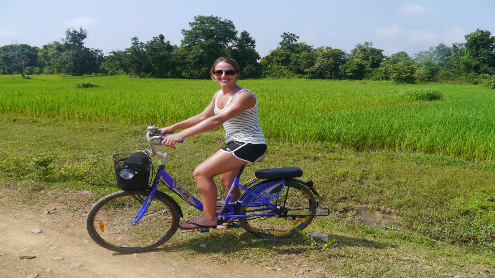 cycle-on-done-khone-island-2