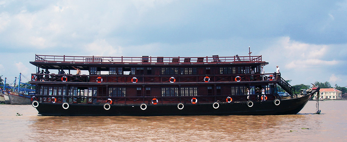 Mien Tay Sampan 3 days Long Xuyen - Sa Dec - Cai Be 