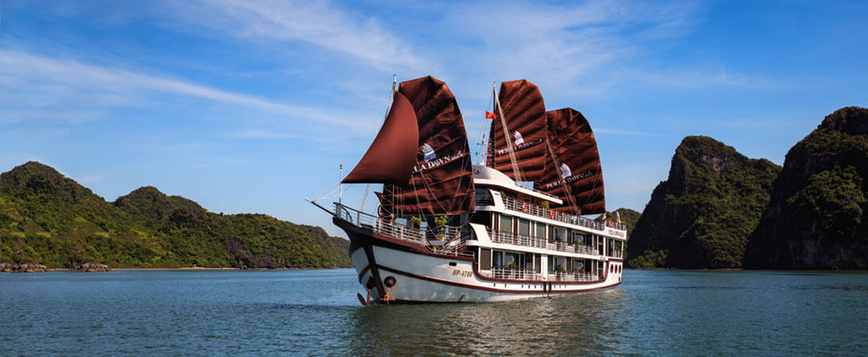 Perla Dawn Sails 2 days/ 1 night