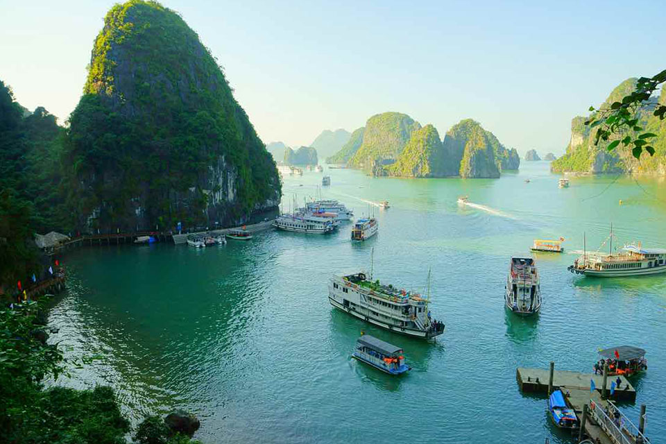 ha-long-bay-legendary-halong-cat-ba-island -3-days-2-nights-2