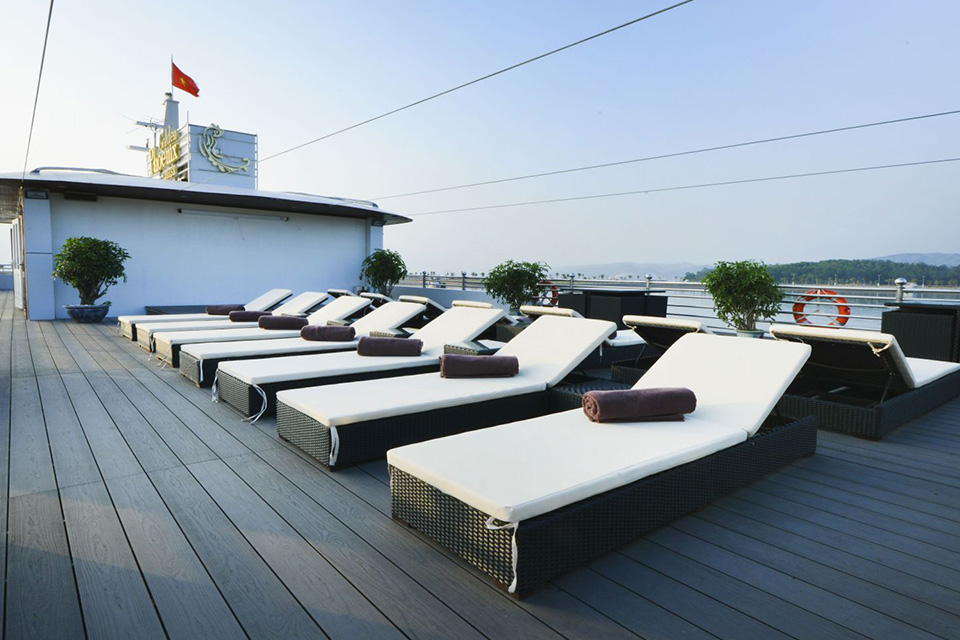 athena-elegance-sundeck