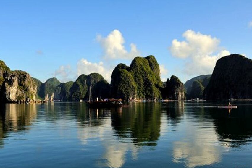 bai-tu-long-view-l'amour-junk-3-days-2-nights