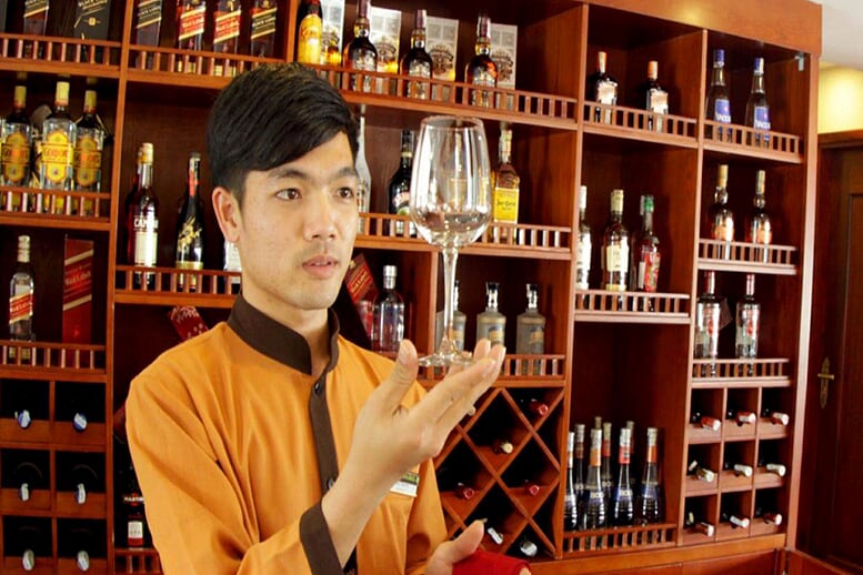 bar-huong-hai-sealife-cruise-2-days-1-night