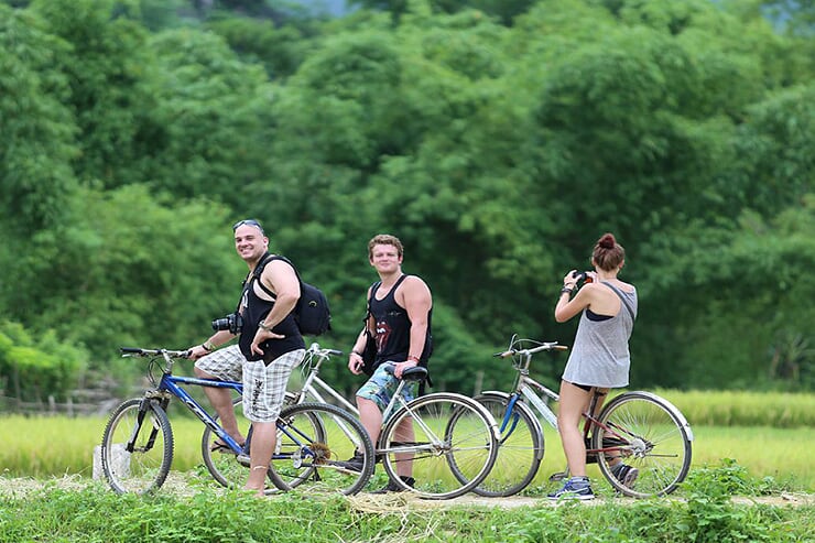 biking-in-mai-chau