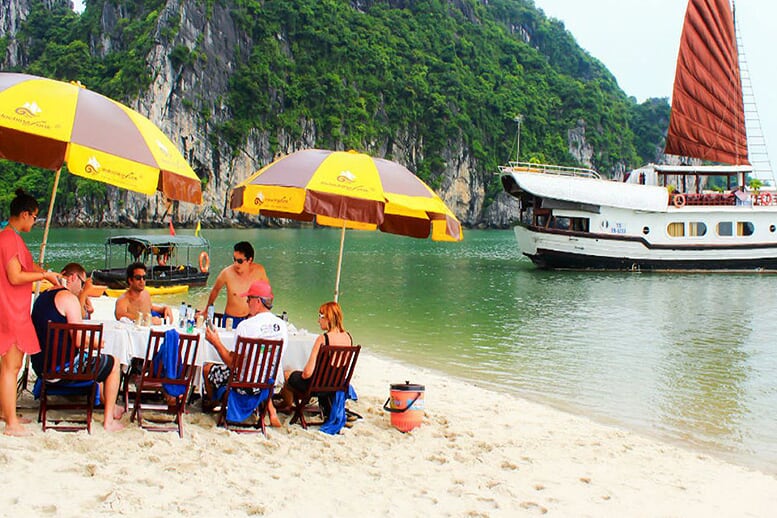 bqq-beach-prince-junk-3-days-2-nights