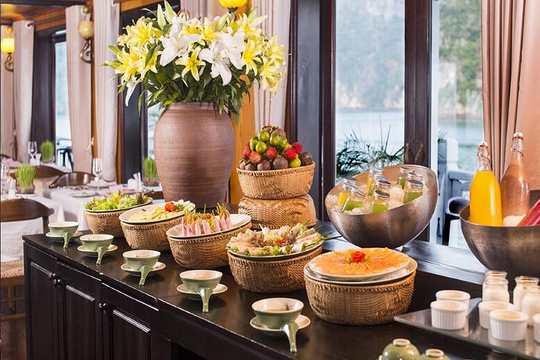 morning-buffet-aphrodite-cruise-3-days-2-nights