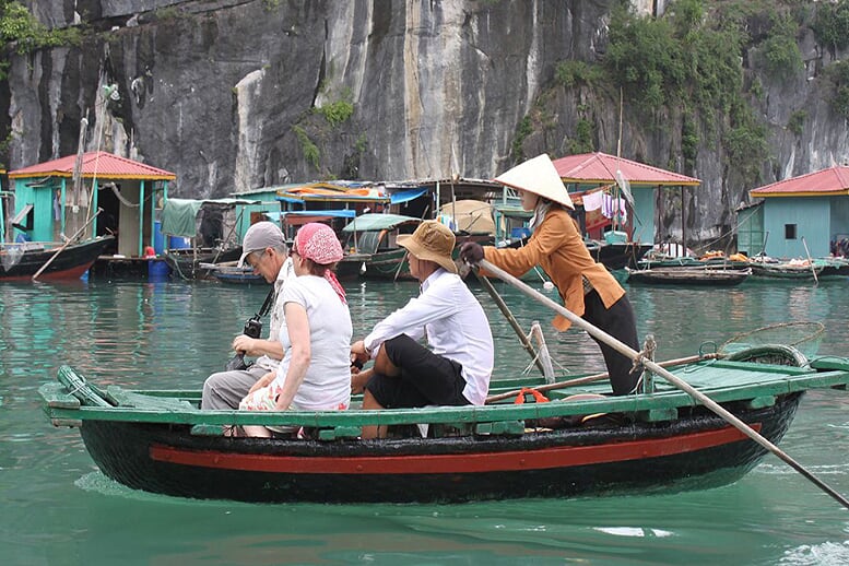 fishing-floating-village-prince-junk-3-days-2-nights