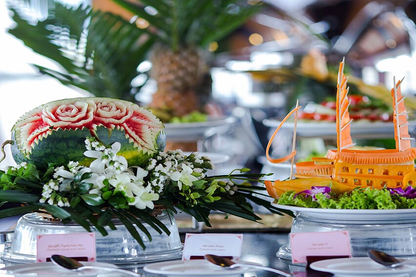 food-syrena-cruise-2-days-1-night