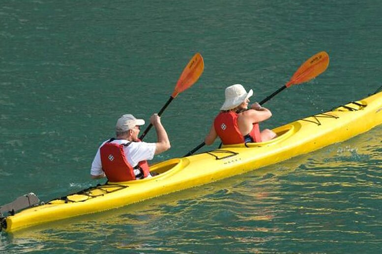 kayaking-indochina-sails-3-days-2-nights-3