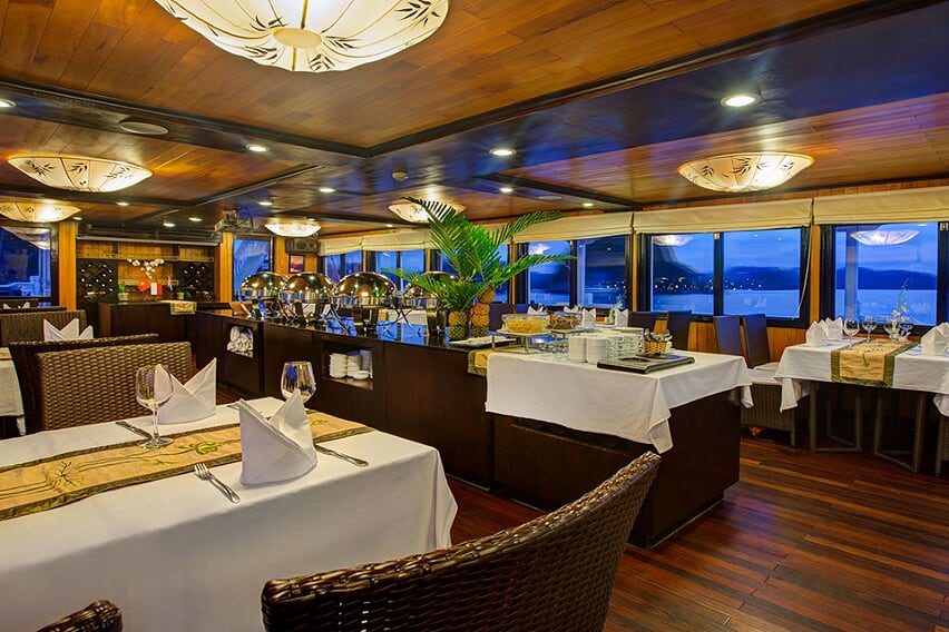 restaurant-syrena-cruise-3-days-2-nights