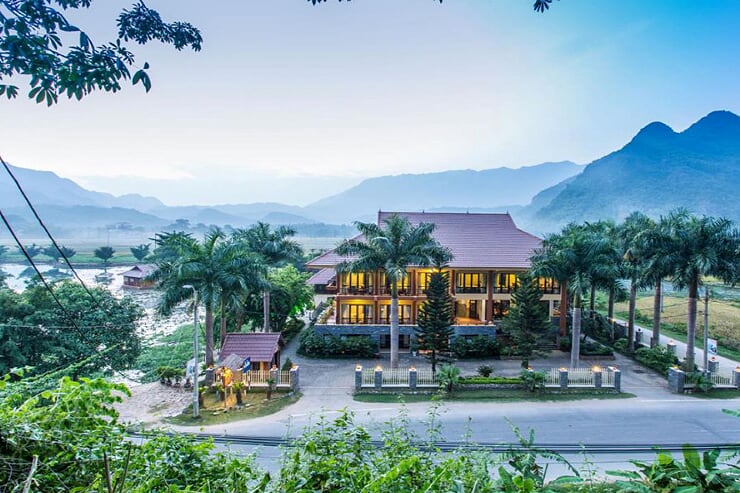 mai-chau-lodge-overview