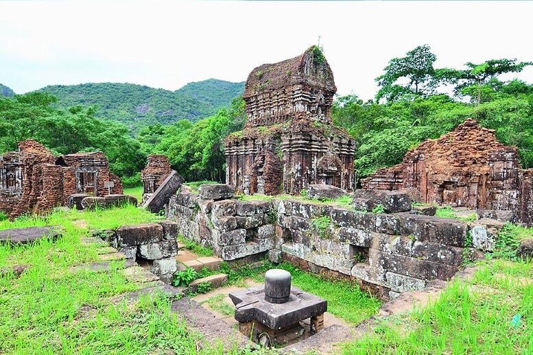 my-son-exploring-heritages-6-days-5