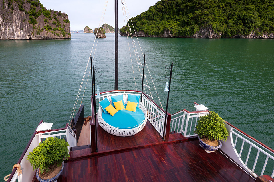 relax-on-prow