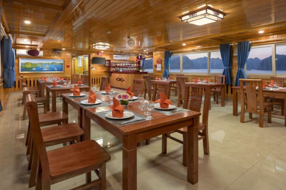 restaurant-la-paci-cruise