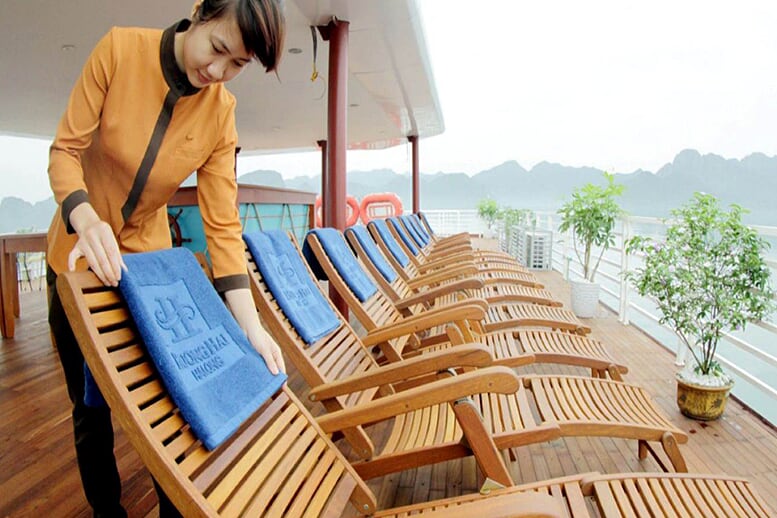sundek-huong-hai-sealife-cruise-3-days-2-nights-1