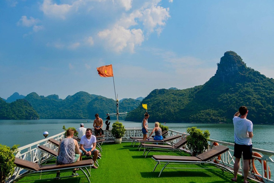 sundeck