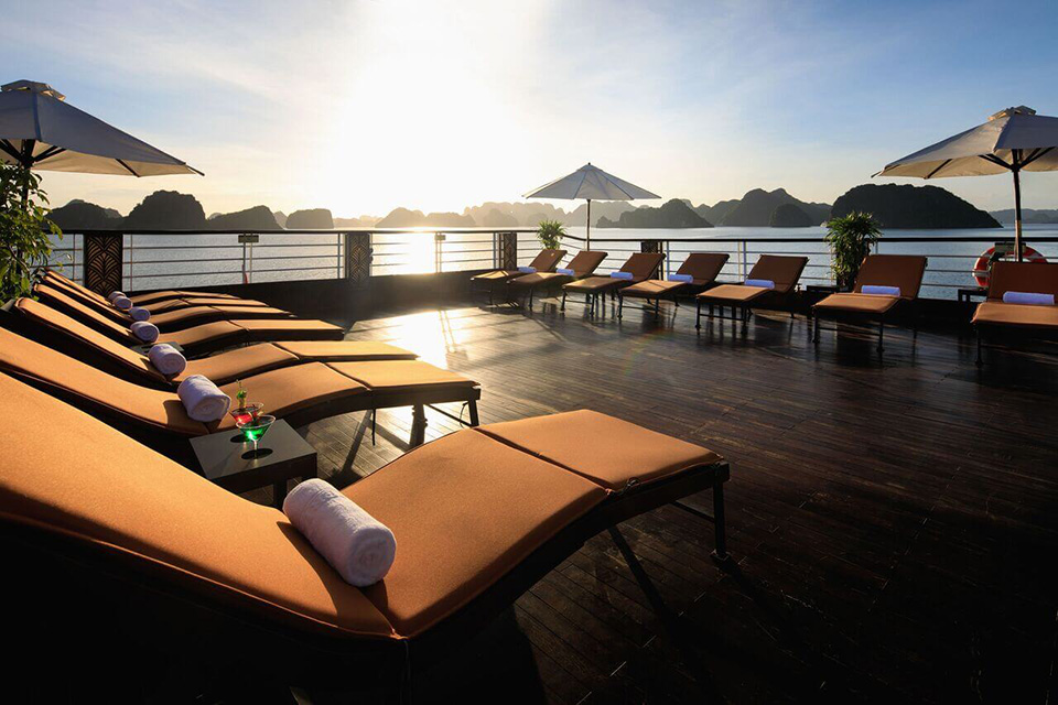 960-sundeck