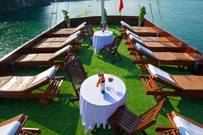 sundek-graylinecruise-3-days-2-nights-1