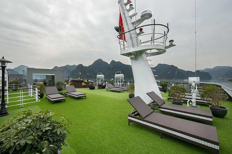sundek-era-cruise-2-days-1-night-1