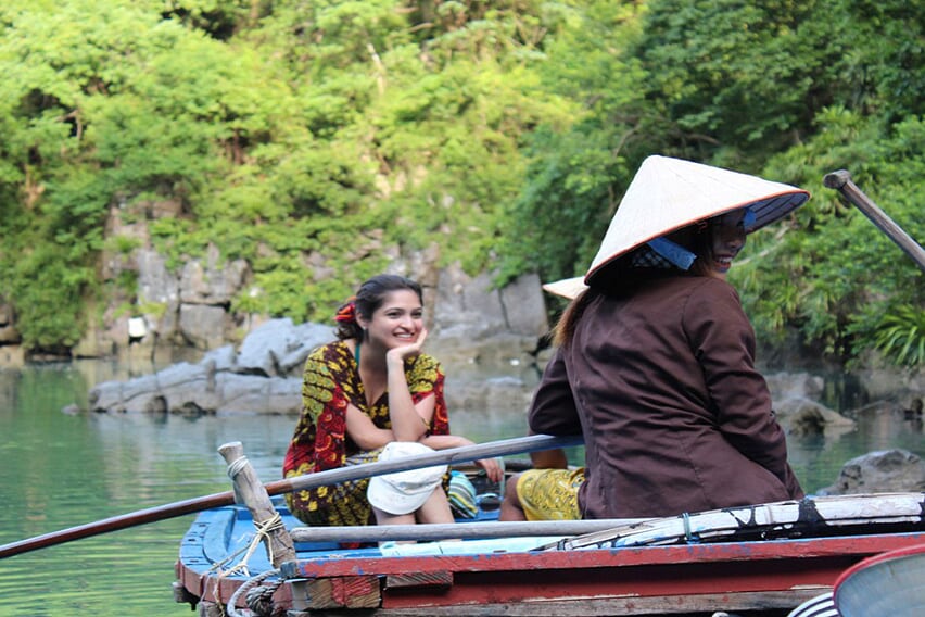vung-vieng-village-red-dragon-cruise