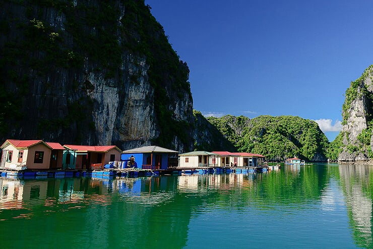 vung-vieng-floating-village