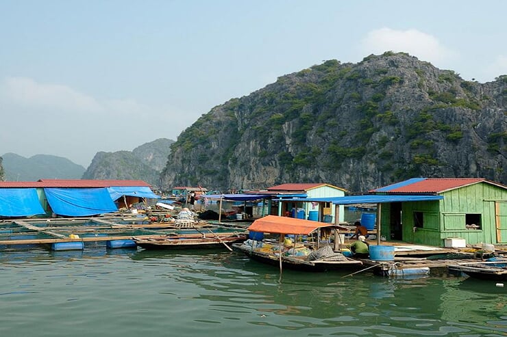 vung-vieng-floating-village