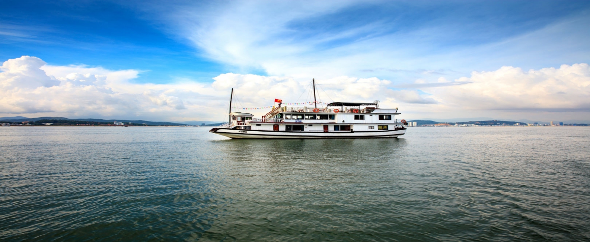 Charm Boutique Cruise