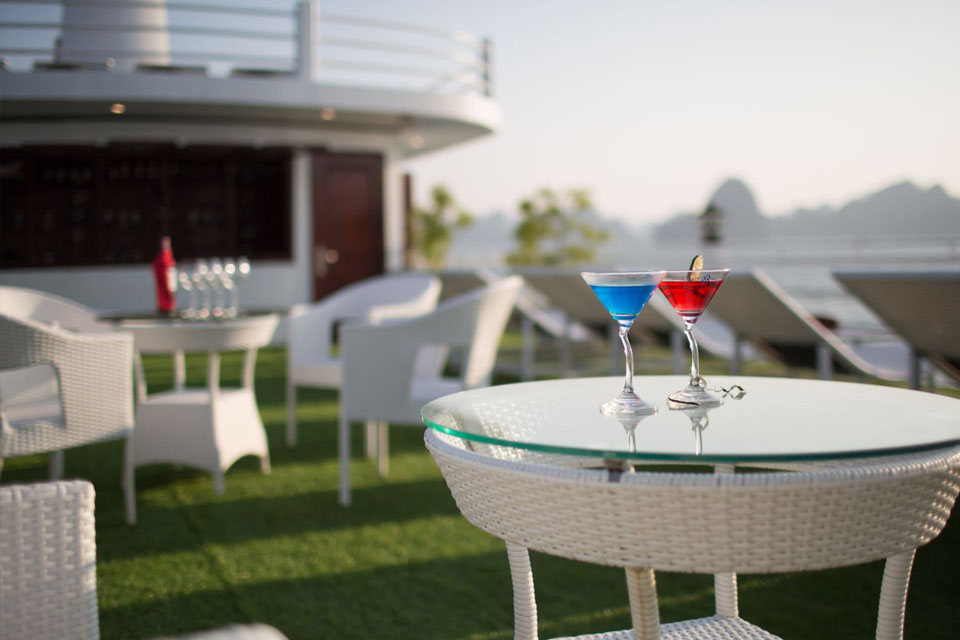 sundeck-apricot-premium-cruise