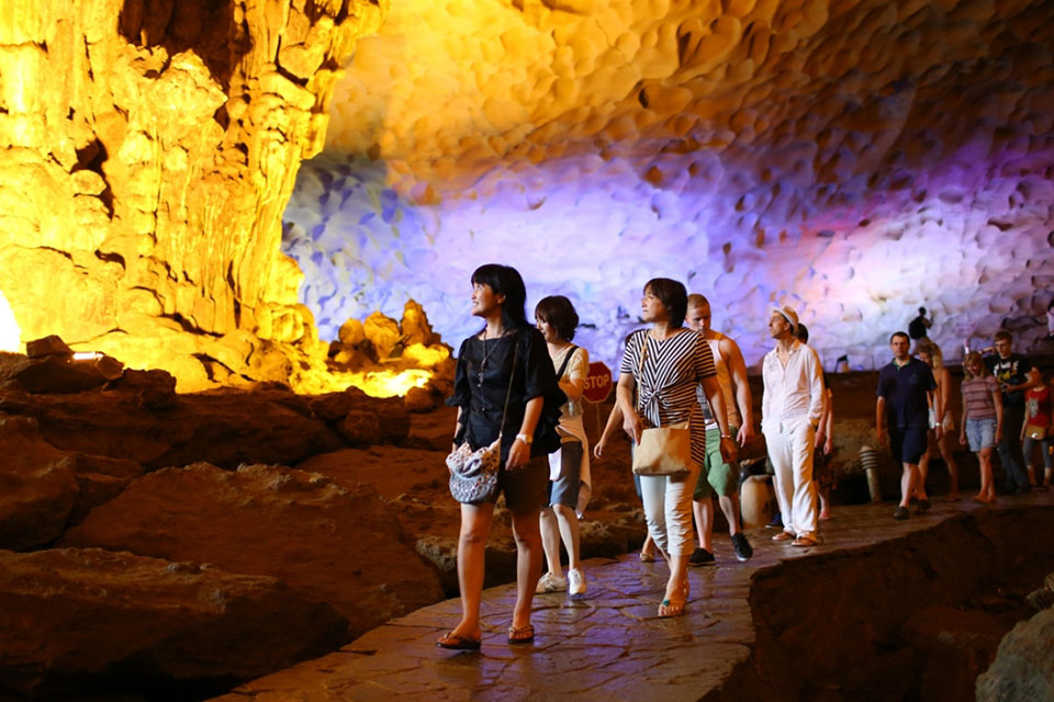 surprising-cave