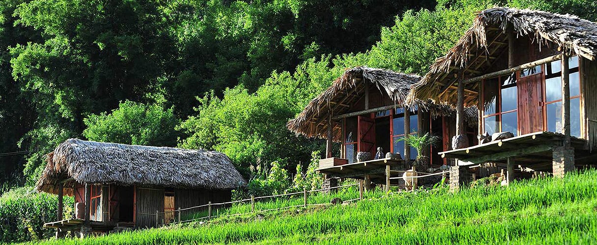 Sapa Trekking and Market tour 3D4N by train