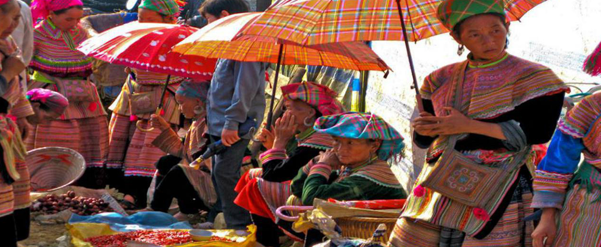 Sapa - Bac Ha market 2D1N by bus every Saturday