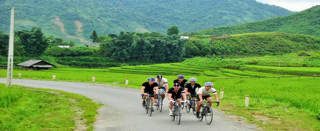 Sapa Biking and Trekking 2D3N by train
