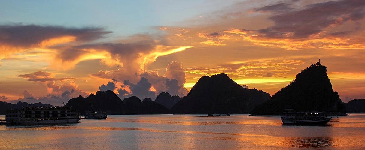 Hanoi - Ninh Binh - Halong 6 days 