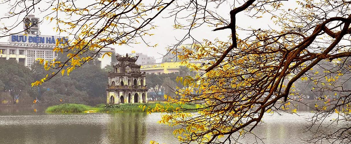 Combo Hanoi - Halong - Mai Chau 4 days