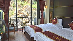 Private tour + 01 night at 3* hotel