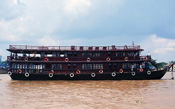 Mien Tay Sampan 3 days Long Xuyen - Sa Dec - Cai Be 