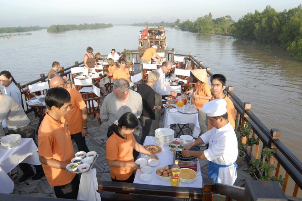 mekong-eyes-cruise-3-days-saigon-phu-quoc-7