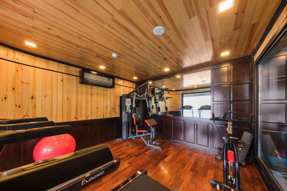 gym-la-regina-royal-cruise-2-days-1-night