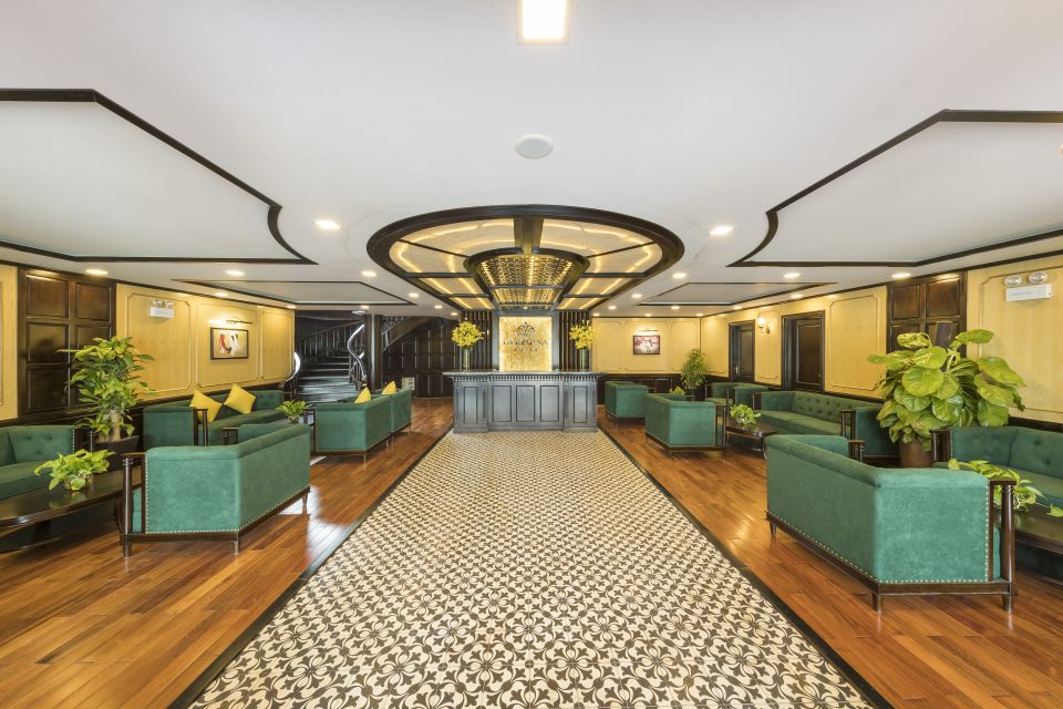 lobby-la-regina-royal-cruise-2-days-1-night