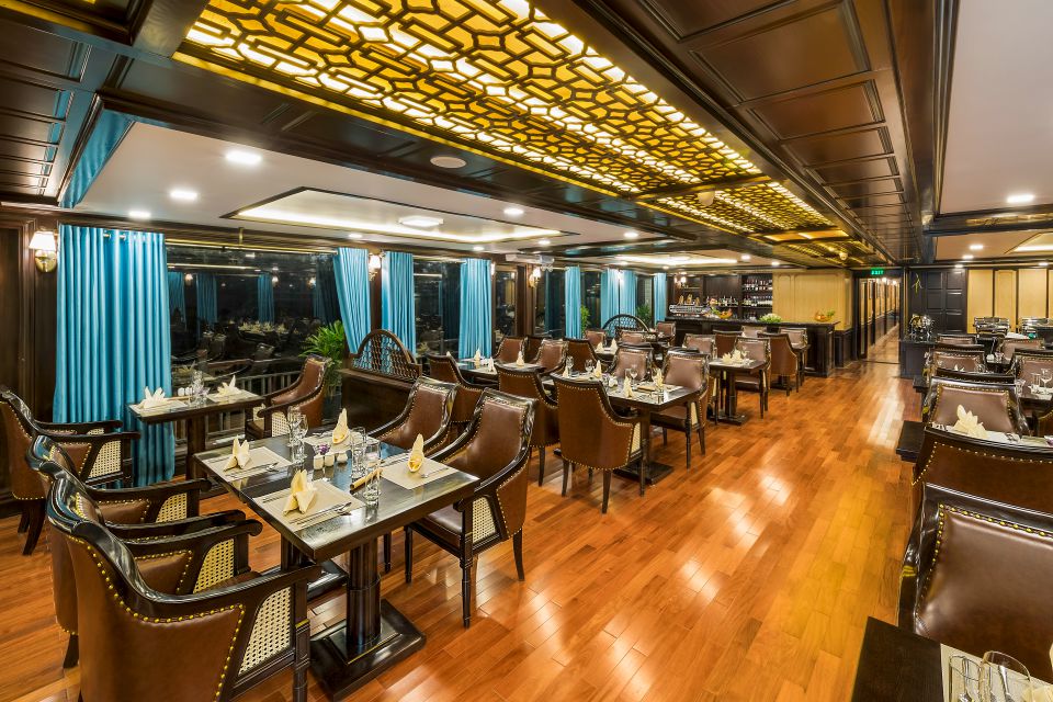 restaurant-la-regina-royal-cruise-2-days-1-night