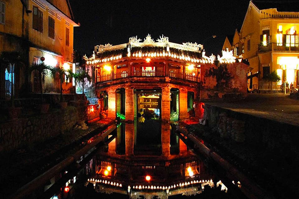 da-nang-hoi-an-ba-na-hills-hue-group-tour-4-days-5
