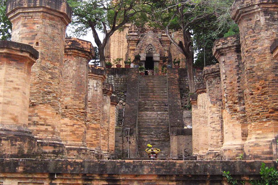 nha-trang-phan-rang-day-tour-1