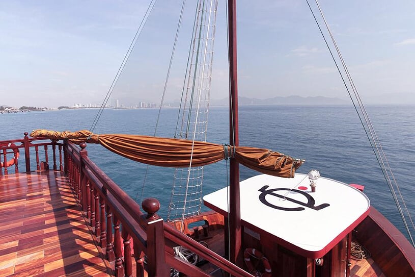 emperor-day-cruise-1