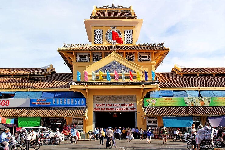 binh-tay-market