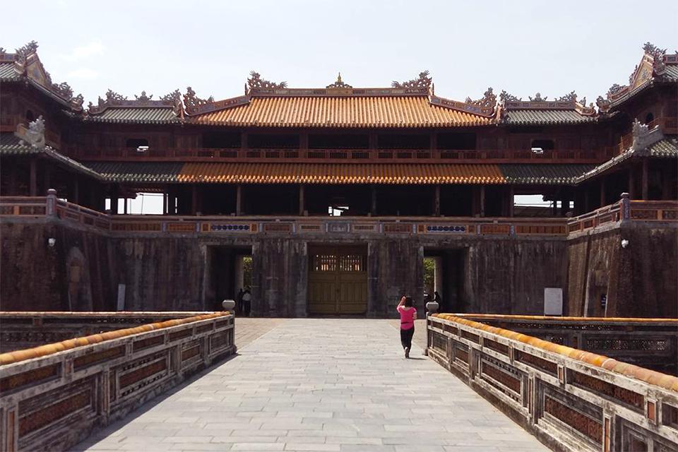 da-nang-hoi-an-my-son-hue-4-days-group-tour-2