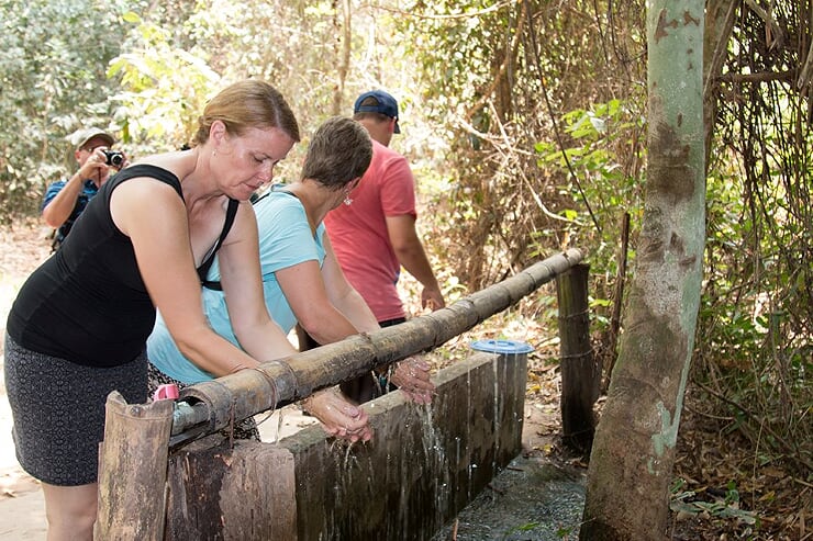 cu-chi-tunnels-half-day-tour-03