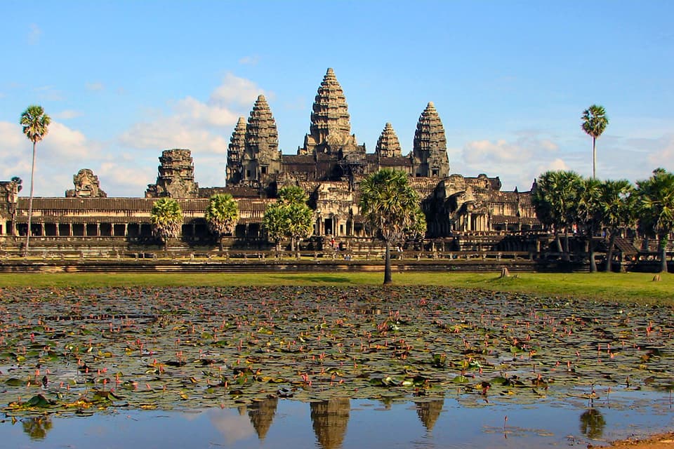 authentic-vietnam-cambodia-18-days-1