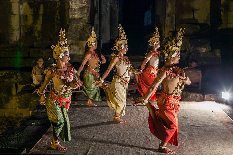 mysterious-angkor-3-days-2-nights-3