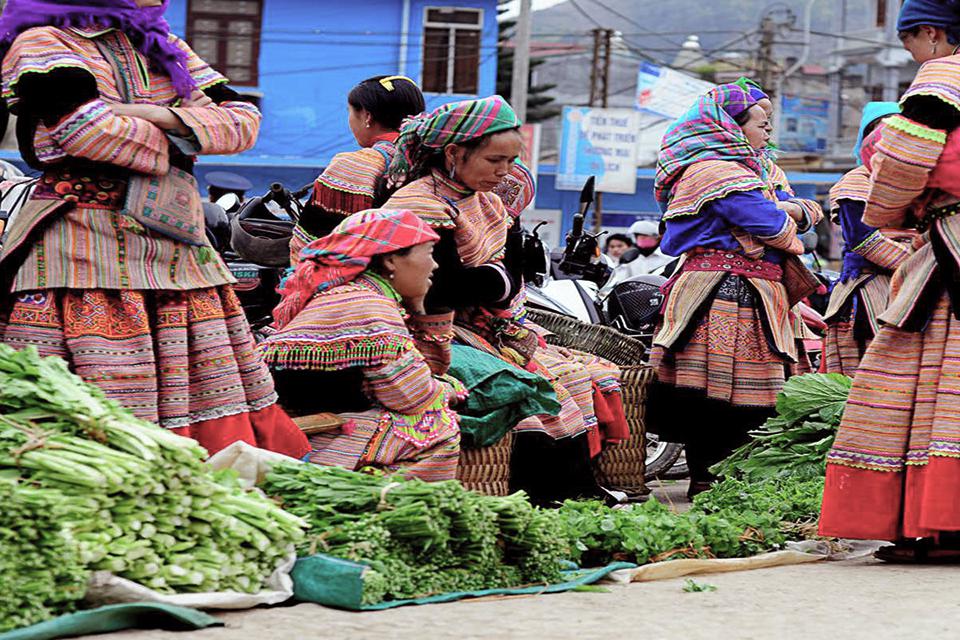 northern-vietnam-from-mountain-to-the-sea-16-days-1