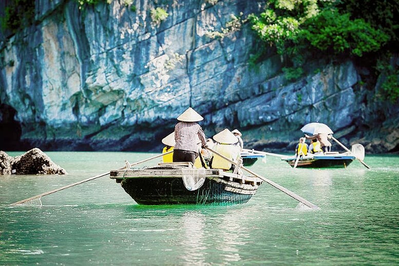 combo-hanoi-mai-chau-halong-4-days-2